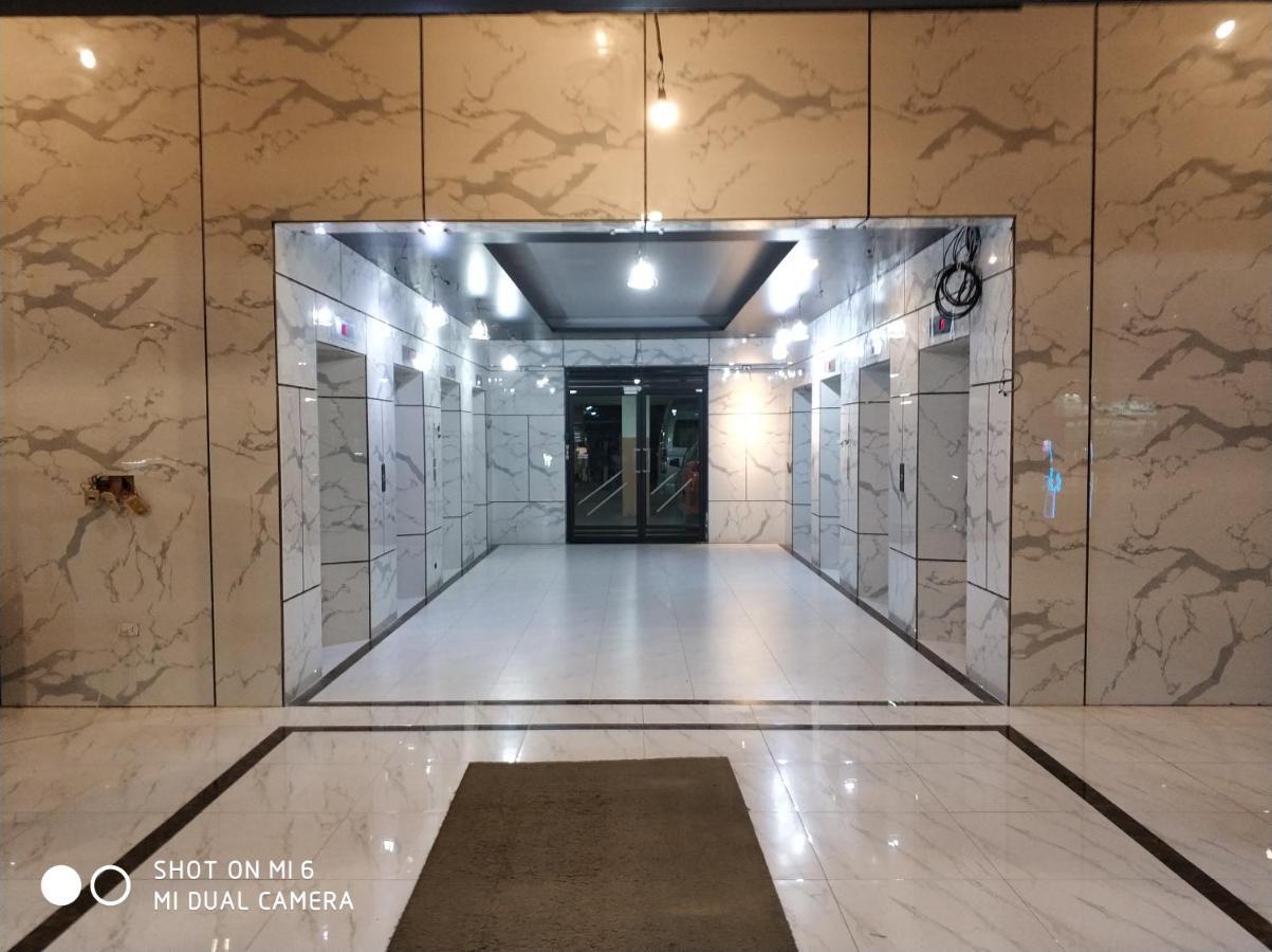 Studio Apartment 12 Floor Close To Mrt In Hua Mak Bangkok Bagian luar foto